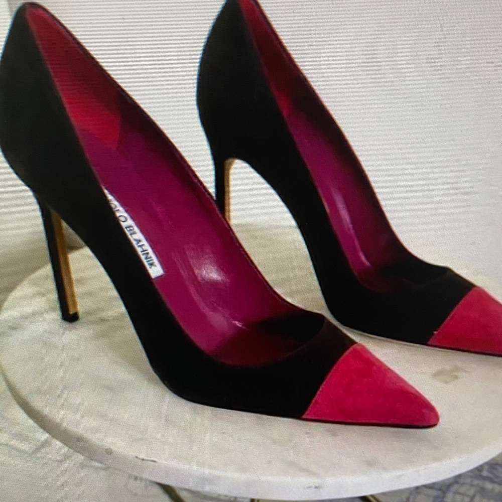 DKNY Elegant Black and Pink Heels